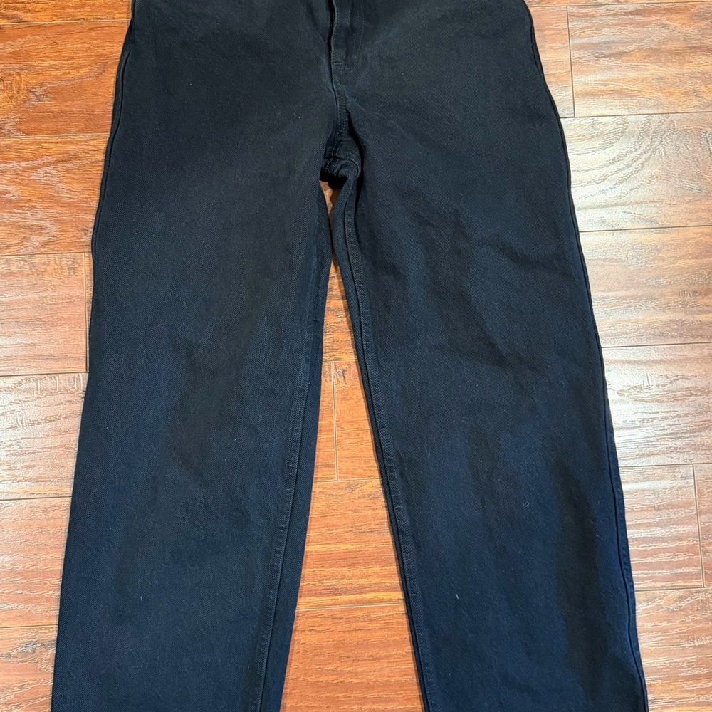Classic Black Straight Leg Women's Jeans